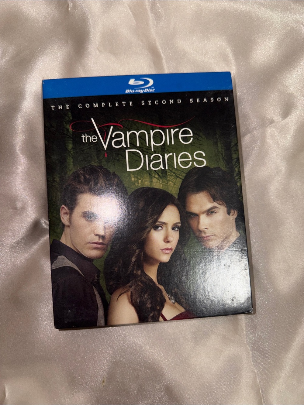 The Vampire Diaries Season 2 Blu-ray - Black/Green Cover